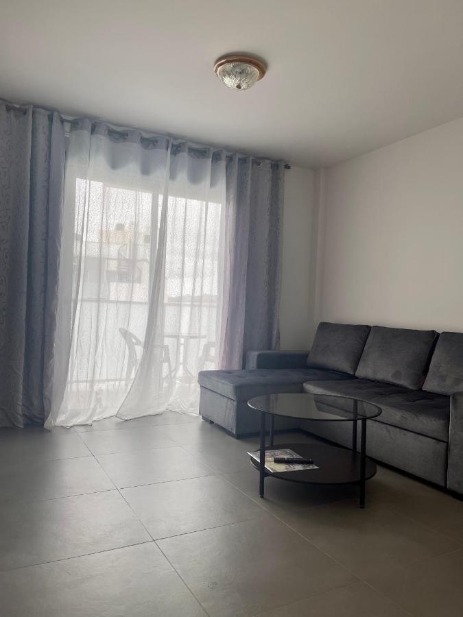 Apartment, La Tejita. Luaran gambar