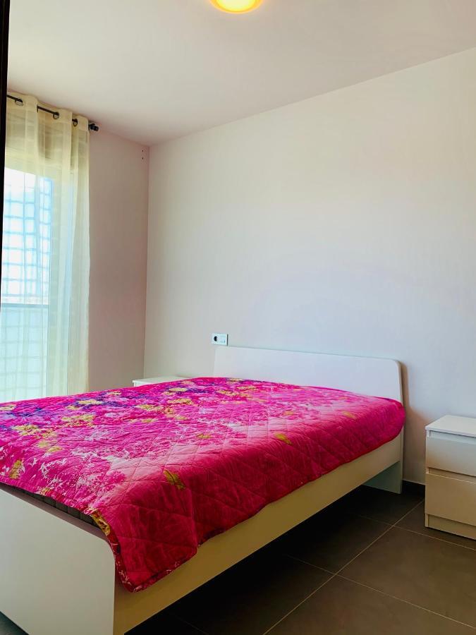 Apartment, La Tejita. Luaran gambar